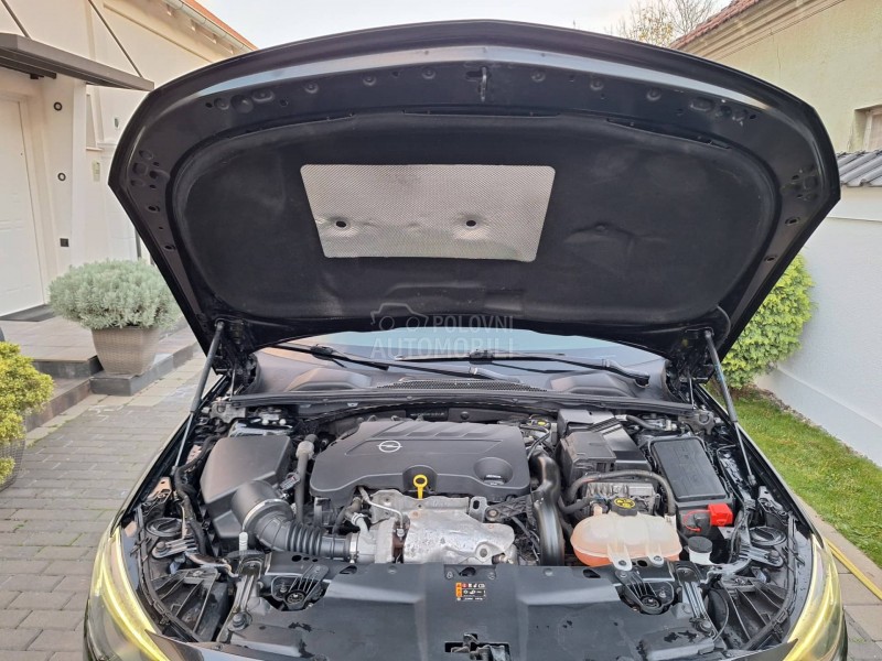 Opel Insignia N E M A C K A