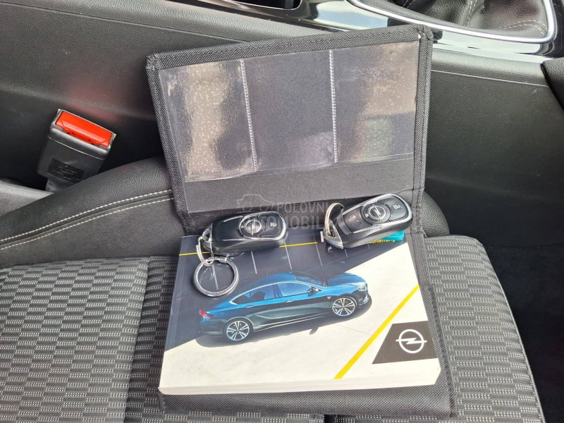 Opel Insignia N E M A C K A