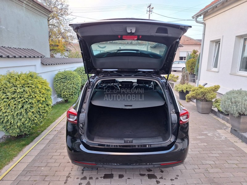 Opel Insignia N E M A C K A