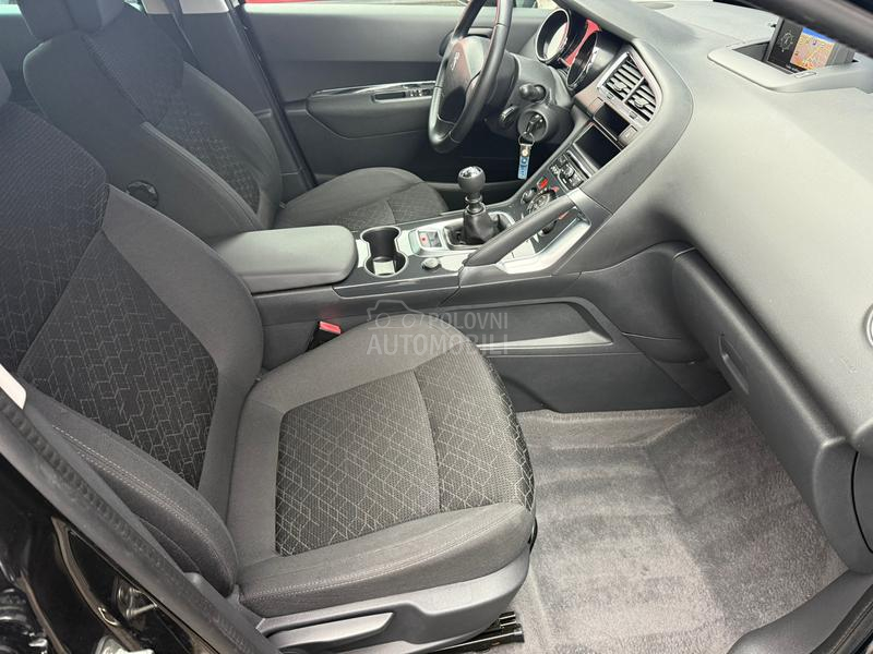 Peugeot 3008 1.6 HDI NAV
