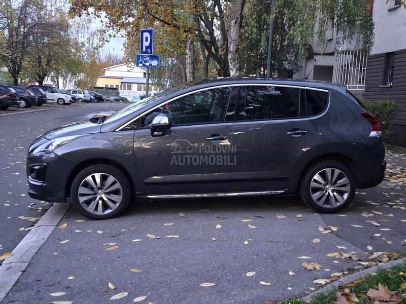Peugeot 3008 1.6e HDI ALLURE