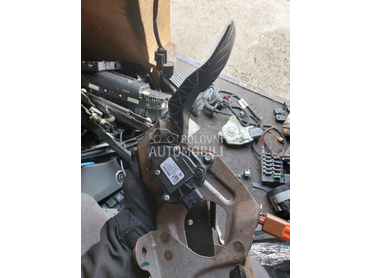 papuca gasa za Nissan Qashqai, Qashqai + 2 od 2013. do 2020. god.