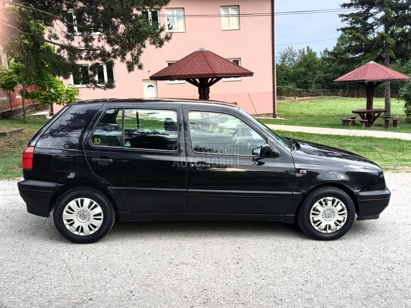 Volkswagen Golf 3 1.6