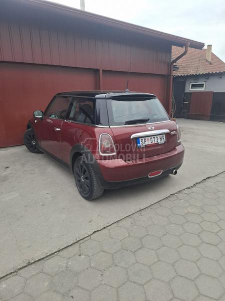MINI Cooper D