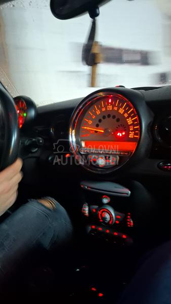 MINI Cooper D