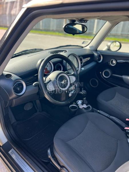 MINI Cooper 1.4 MK2 R56