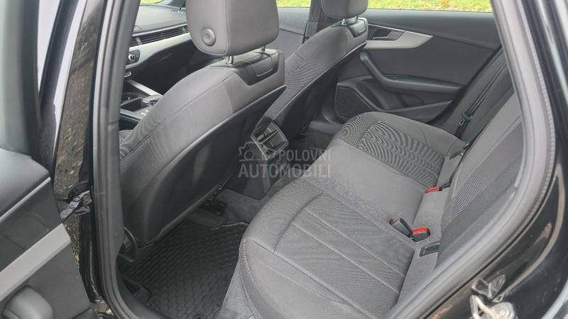 Audi A4 35TDI M-HEV S TRONIC