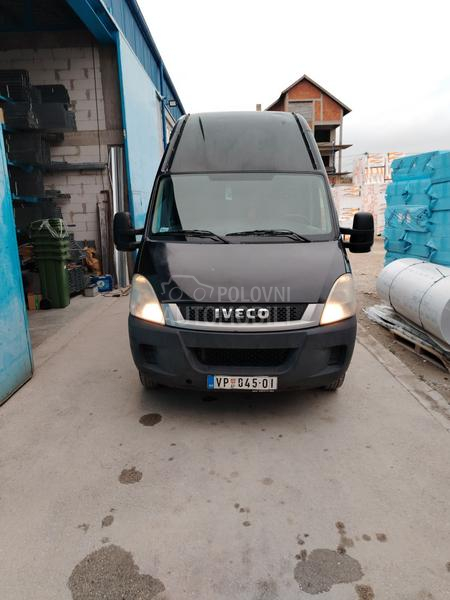 Iveco Daily 35C18