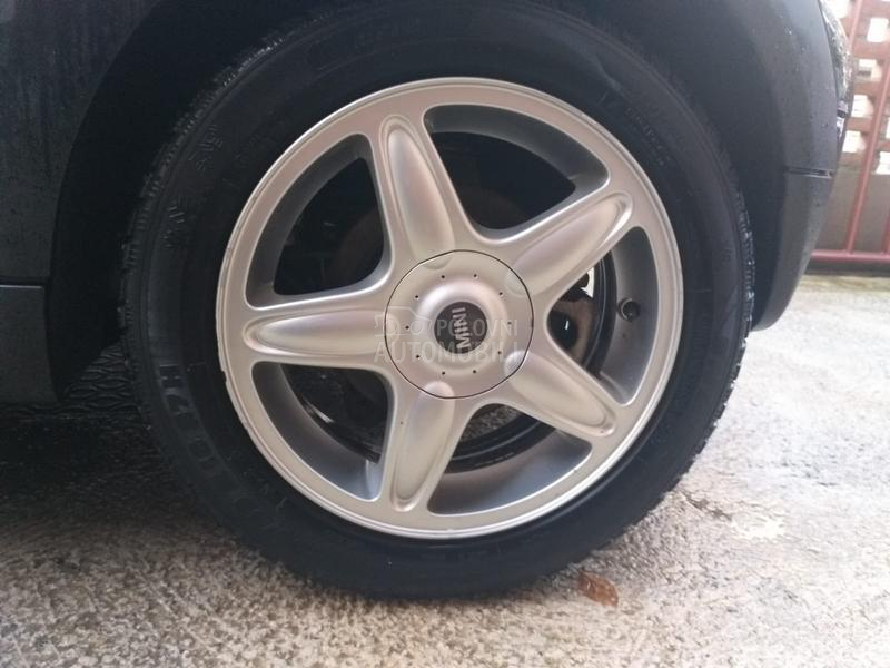 MINI Cooper 1.6b 2007. god. -  kompletan auto u delovima