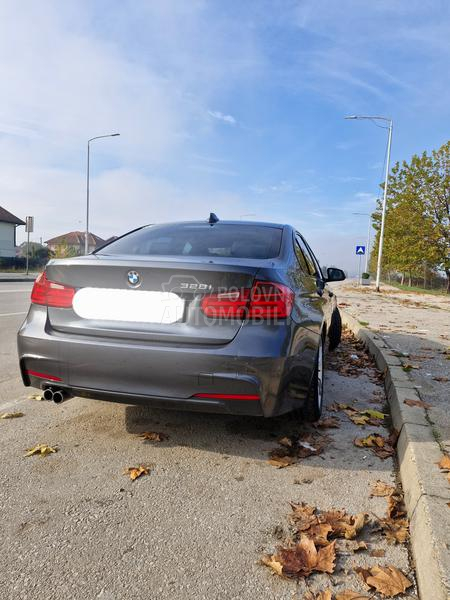 BMW 328 328i