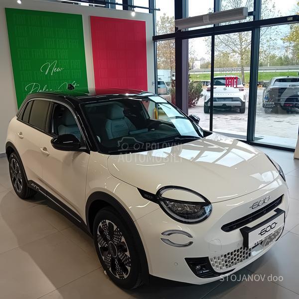 Fiat 600 1.2 HYBRID LA PRIMA