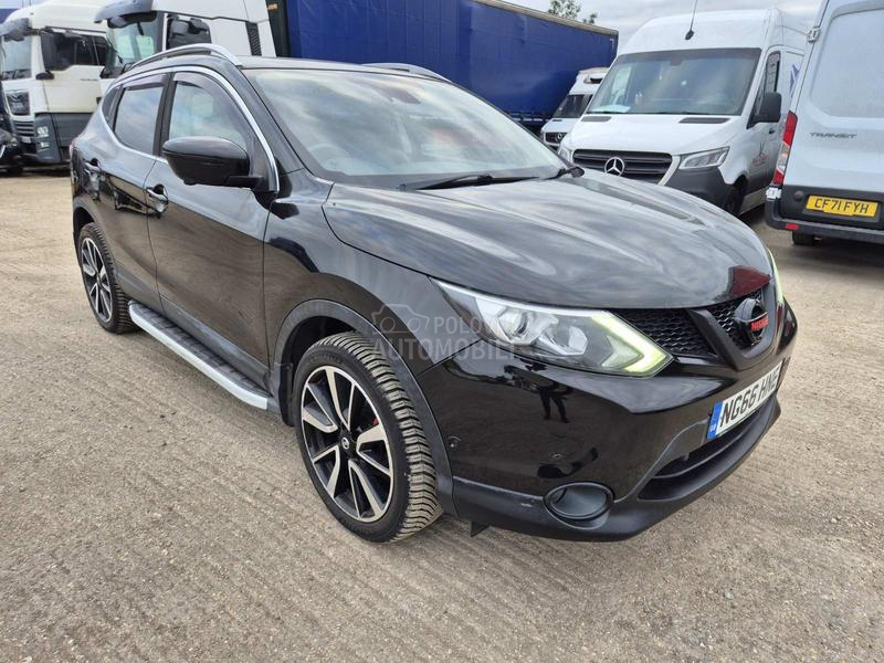 Nissan Qashqai 2016. god. -  kompletan auto u delovima