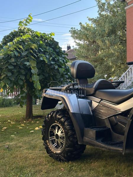 Can-Am Outlender 800 max