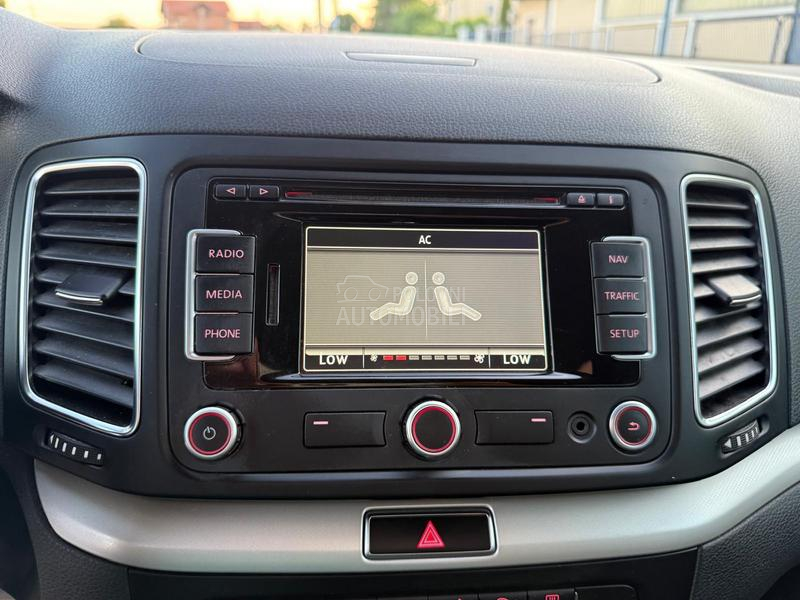 Seat Alhambra 2.0tdiDSG/LED/7 SED