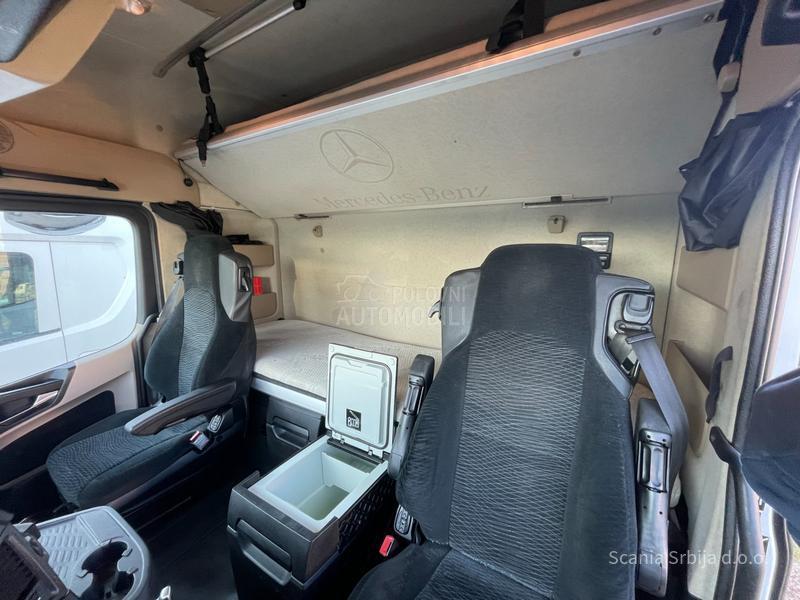 Mercedes Benz Actros 1845