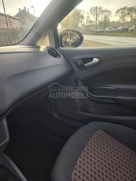 Seat Ibiza 1.2B 69.000k m