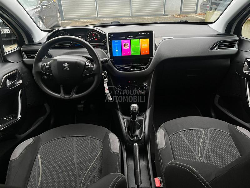 Peugeot 208 1.4hdi