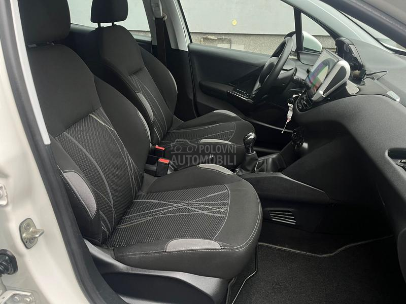 Peugeot 208 1.4hdi