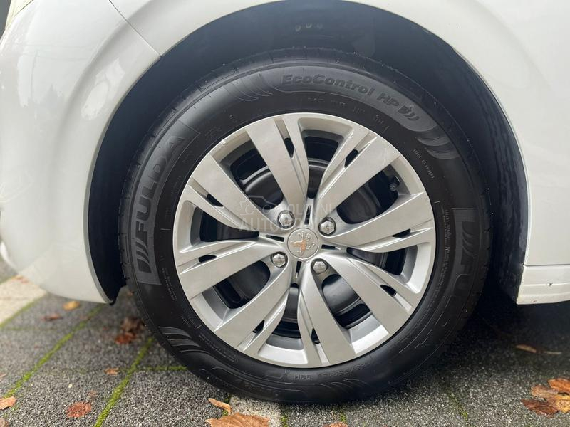 Peugeot 208 1.4hdi