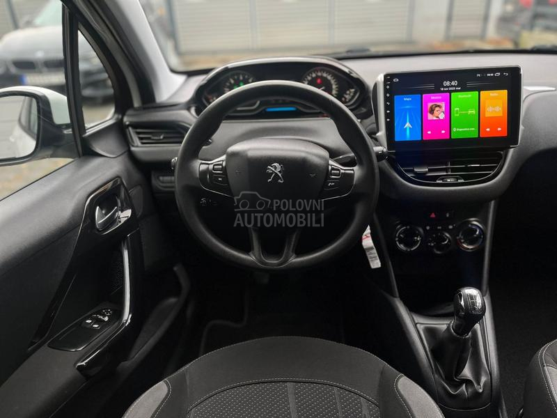 Peugeot 208 1.4hdi