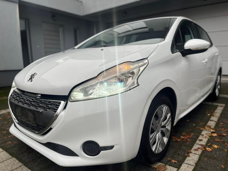 Peugeot 208 1.4hdi