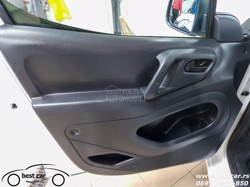 Peugeot Partner 2 KLIZNIH VRATA. KUKA