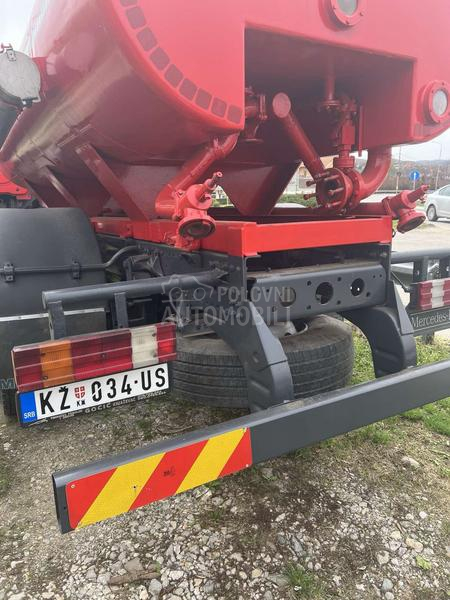 Mercedes Benz ATEGO 823