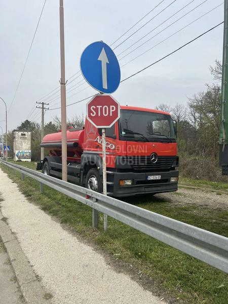 Mercedes Benz ATEGO 823