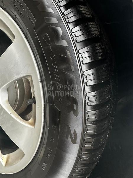 Mercedes Benz E 220 E200 CDI