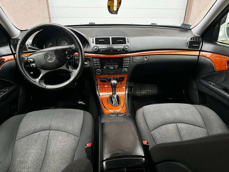 Mercedes Benz E 220 E200 CDI