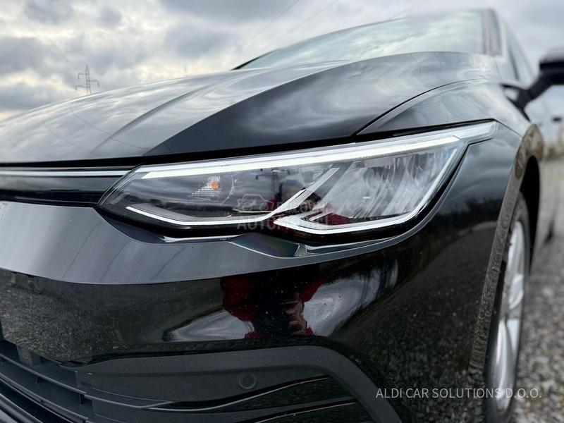 Volkswagen Golf 8 1.5 Etsi Business