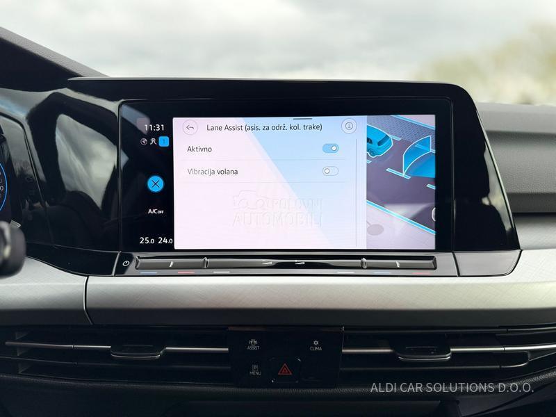 Volkswagen Golf 8 1.5 Etsi Business