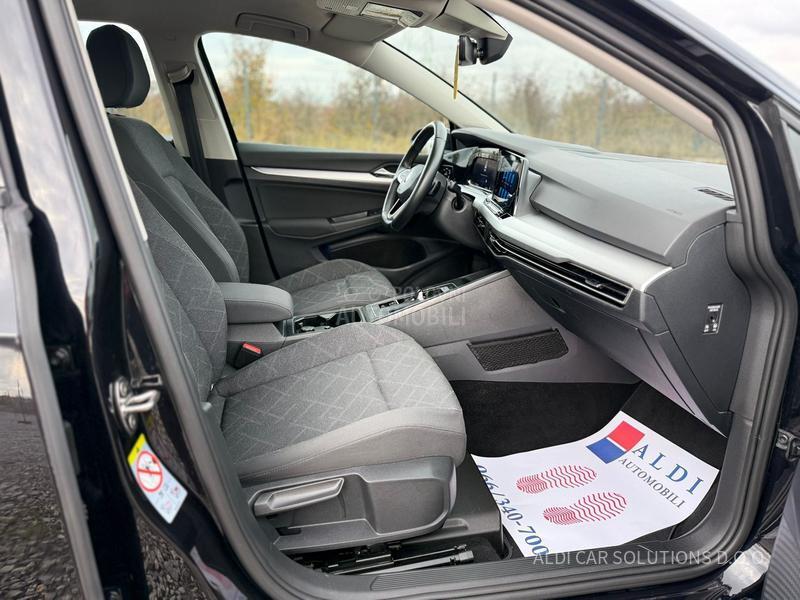Volkswagen Golf 8 1.5 Etsi Business