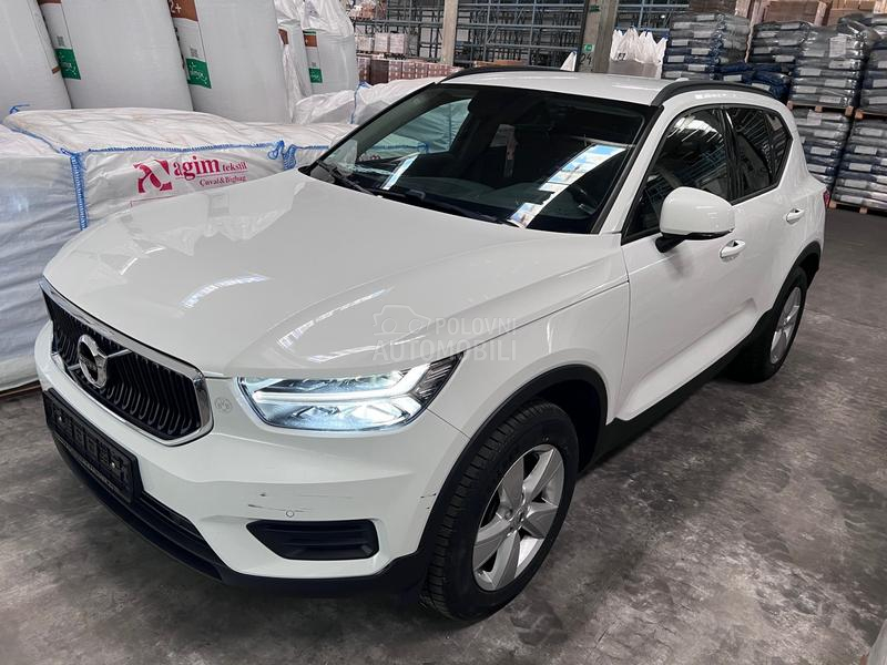 Volvo XC40 Momentum PRO Winter
