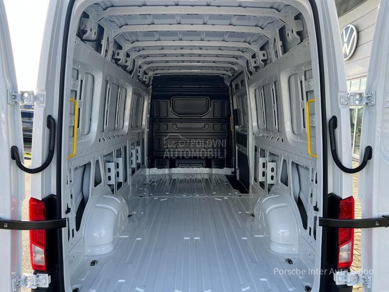 Volkswagen Crafter 2.0 TDI FURGON 35 LR