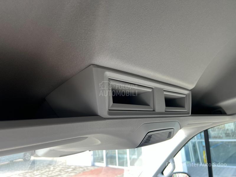 Volkswagen Crafter 2.0 TDI FURGON 35 LR