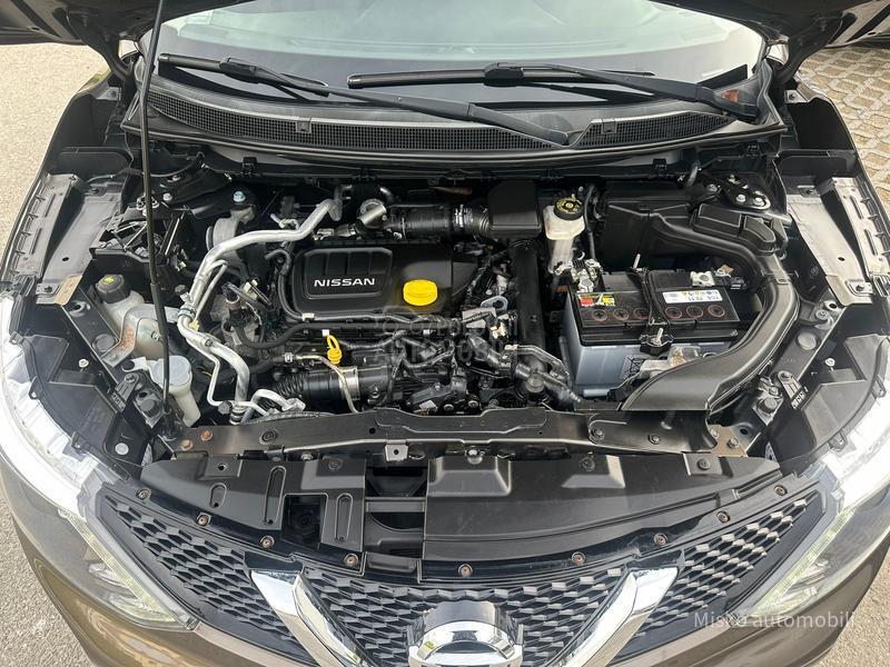 Nissan Qashqai 1.6 DCI 4x4 Kam Pano