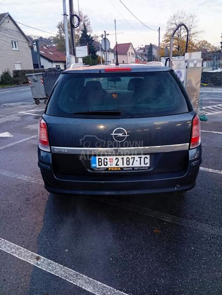 Opel Astra H 1.6