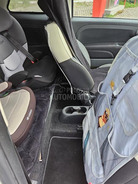 Fiat 500 lounge beats