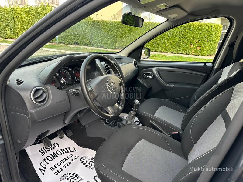 Dacia Duster 1.2 TCE 4x4 Nav Kam