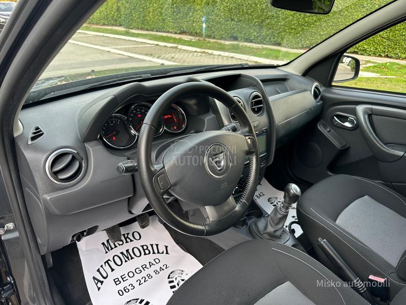 Dacia Duster 1.2 TCE 4x4 Nav Kam
