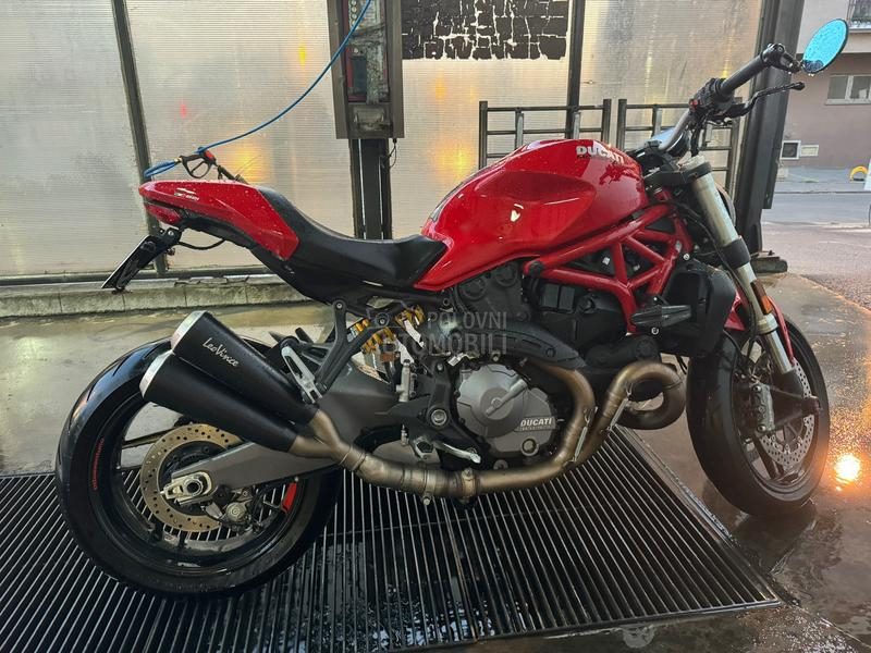 Ducati Monster 821