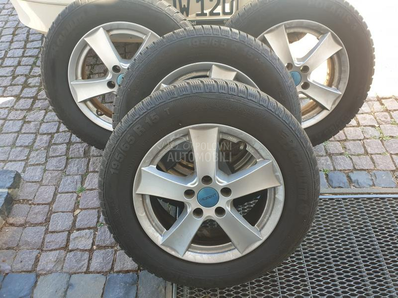 Barum 195/65 R15 Zimska