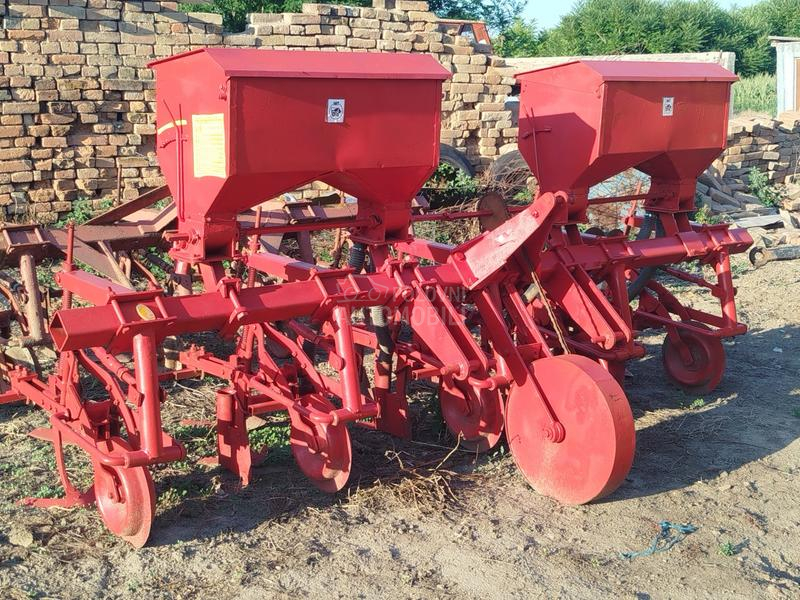 IMT 644.41 i tanjirača