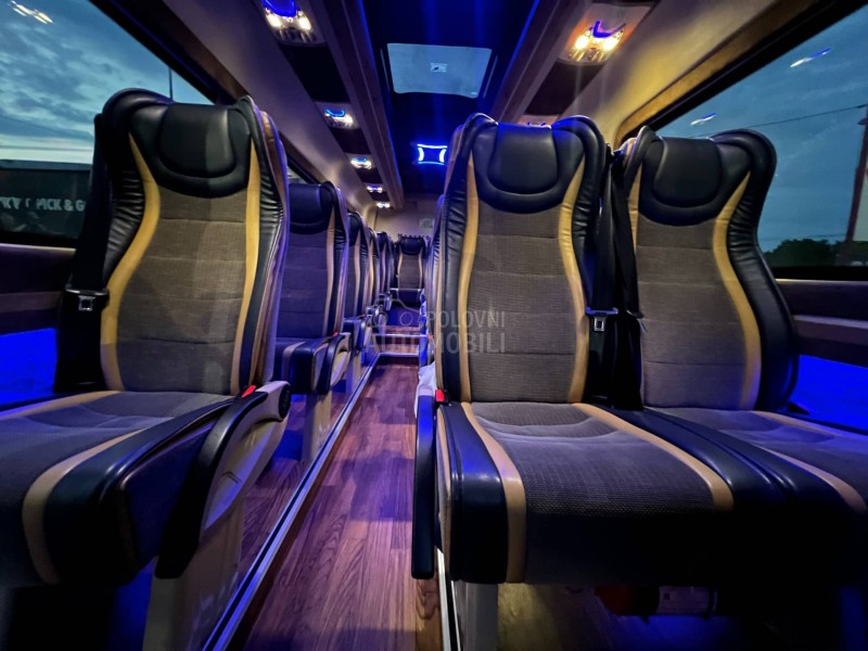 Mercedes Benz Sprinter