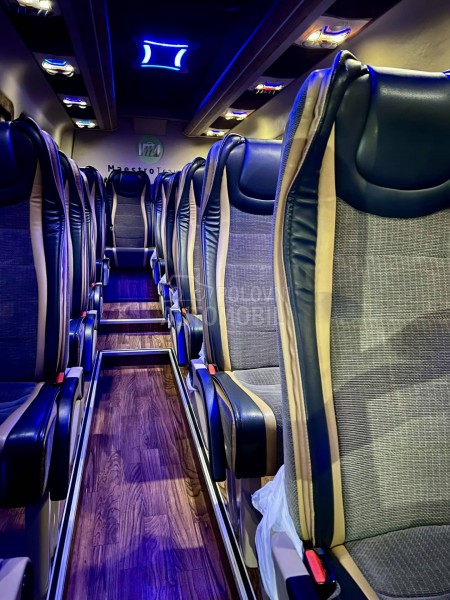 Mercedes Benz Sprinter