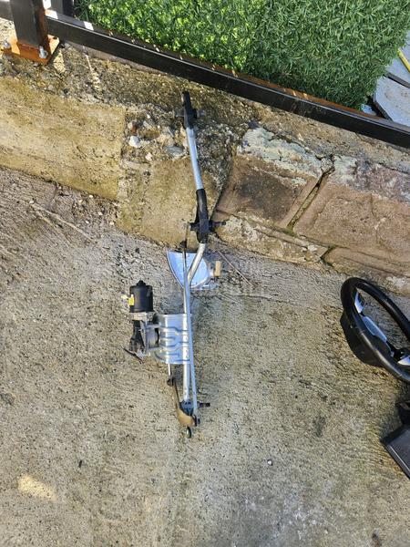 makaze i motorce brisaca