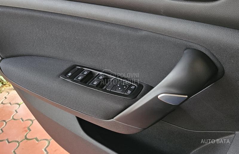 Renault Megane 1.3 LIMITED