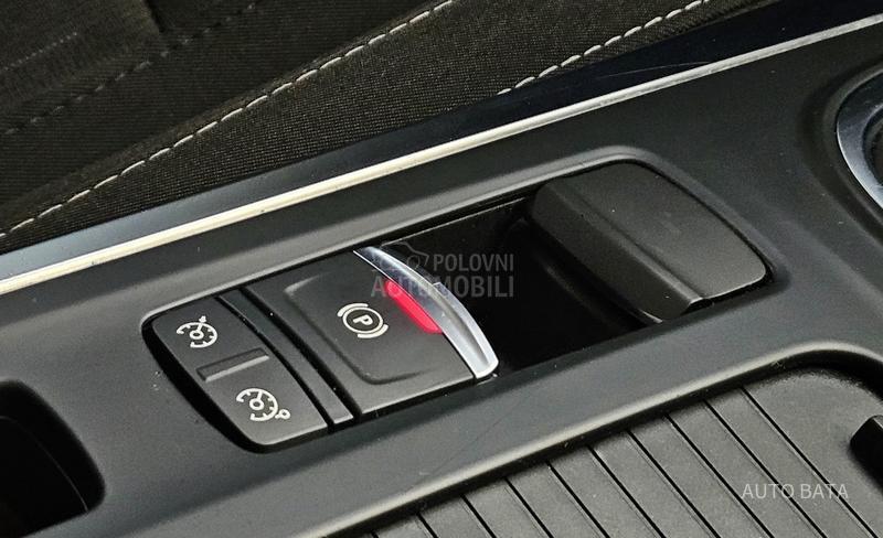 Renault Megane 1.3 LIMITED