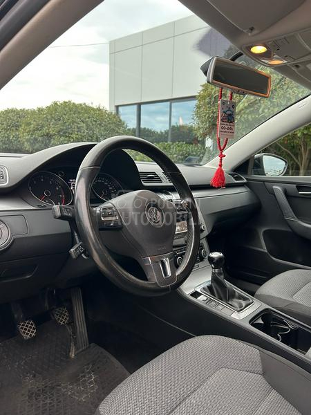 Volkswagen Passat B7 
